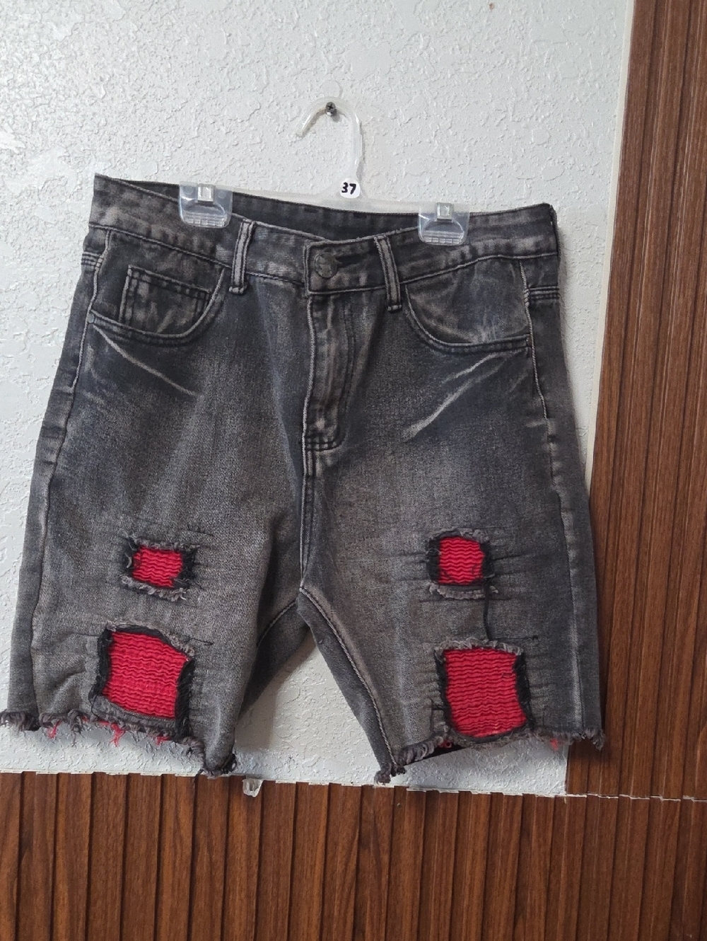 Men's Washed Black Denim Shorts with Red Patch Distress Sz 32 [1978]